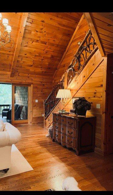 205 Minnehaha Trail