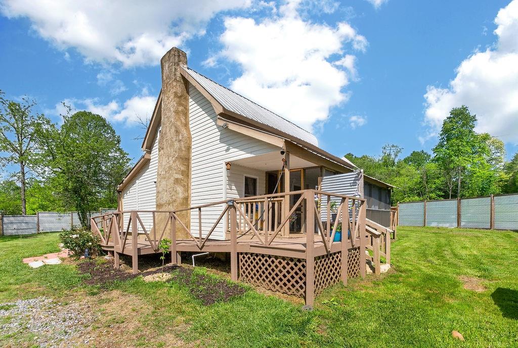 2731 Tate Road