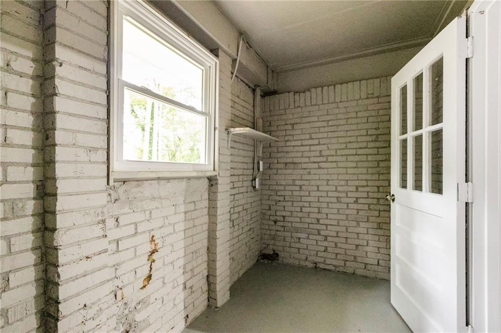 2903 Bonanza Drive, Decatur, Georgia image 34