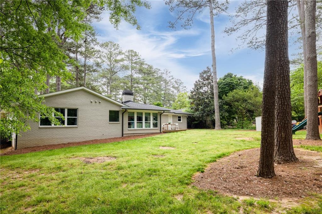 2903 Bonanza Drive, Decatur, Georgia image 28