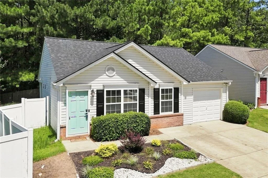 203 Oak Grove Lane
