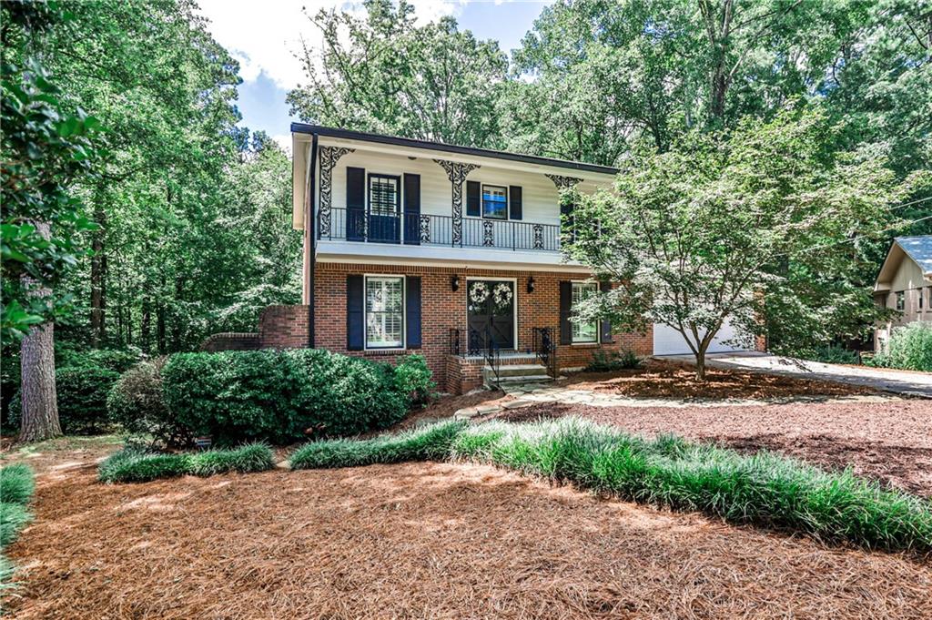 2631 Holliston Court