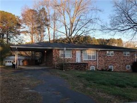 A home in Riverdale