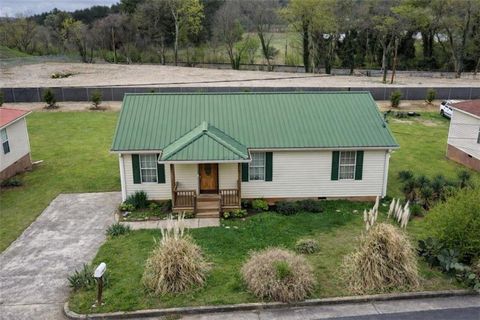 Homes For Sale - 10 Lumber Street<br/> Floyd County, Rome, GA 30161