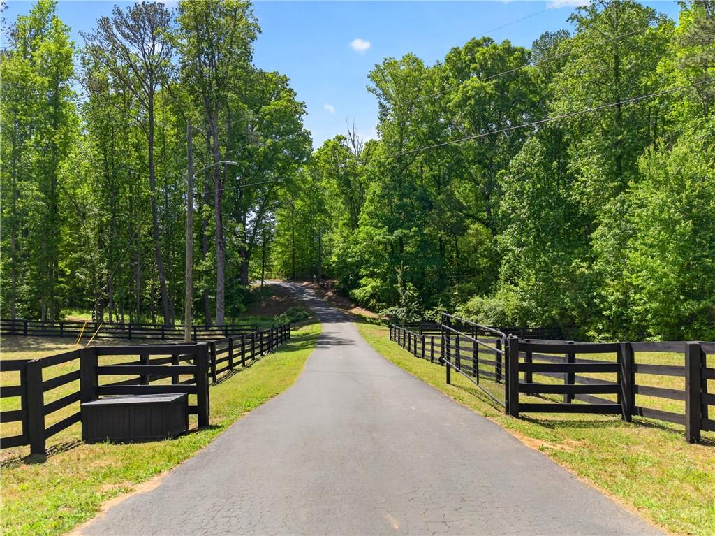 300 Martinique Trace