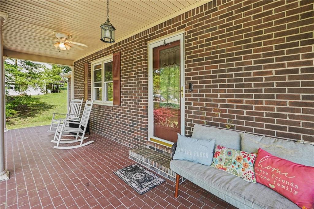 118 Country Acres Court
