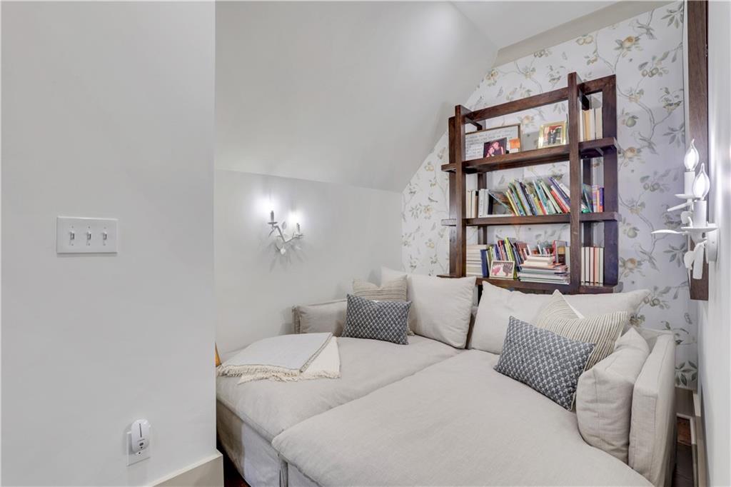 Indian Hills - Residential