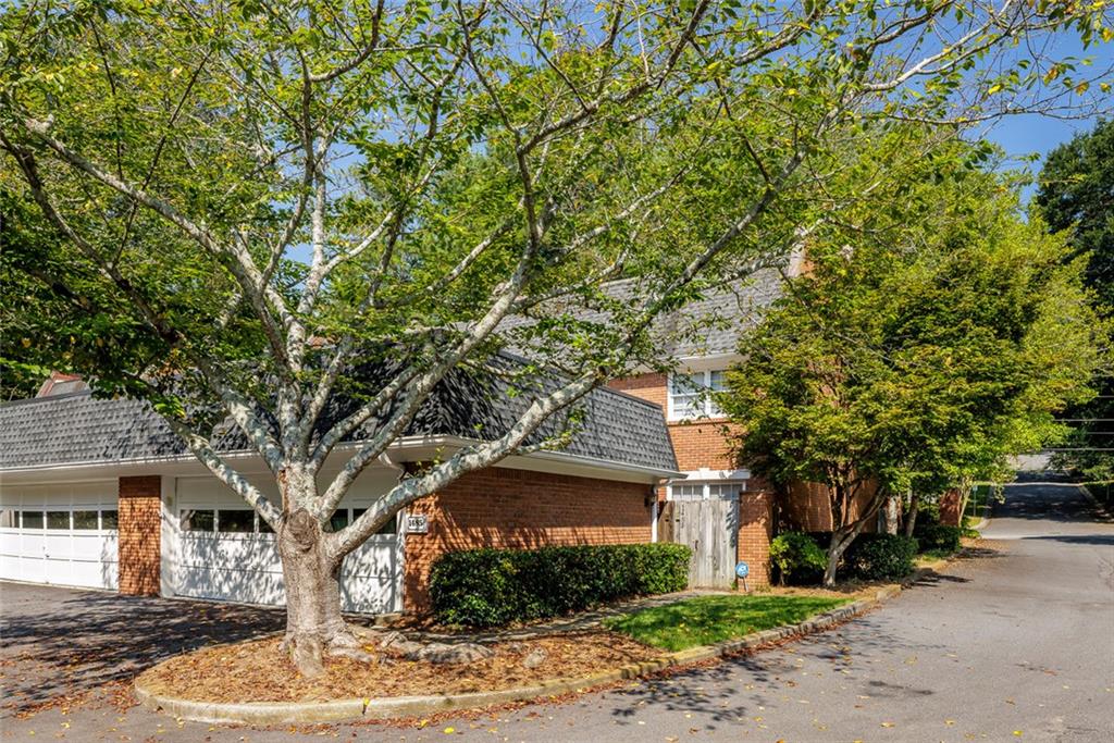 1485 Ashford Place NE