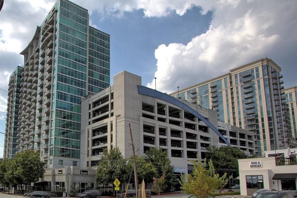 Photo of 250 Pharr Road NE #601, Atlanta, GA 30305 (MLS # 7729171)