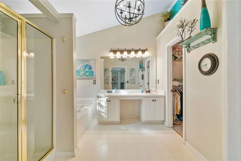 Mableton, Georgia 30126, United States, 3 Bedrooms Bedrooms, ,3 BathroomsBathrooms,Residential,Active,167341