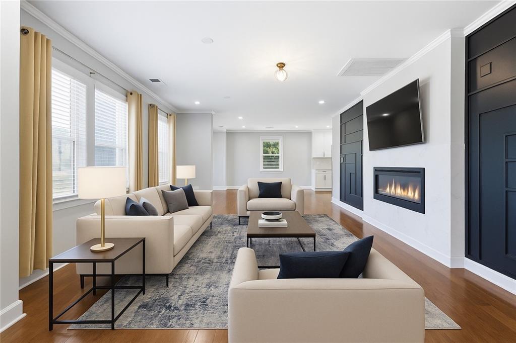 2769 Glenwood Avenue SE