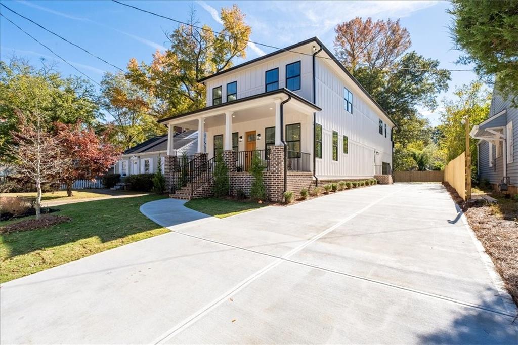 247 Greenwood Circle