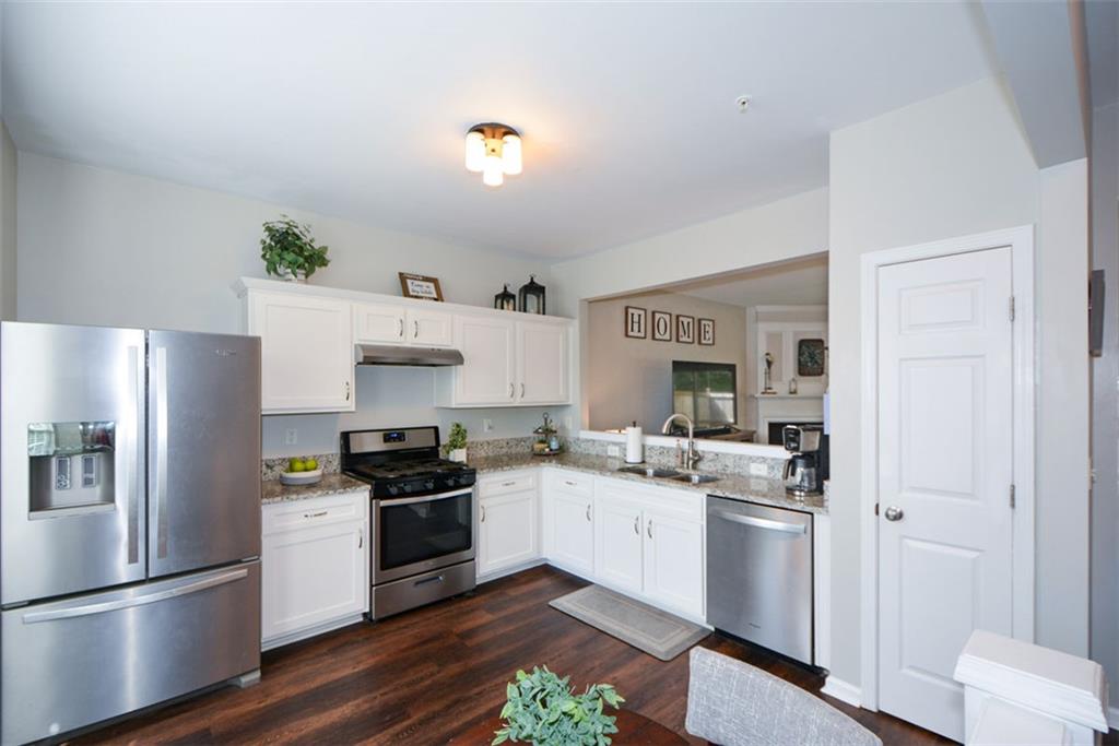 1575 Kilmington Court, Alpharetta, Georgia image 3