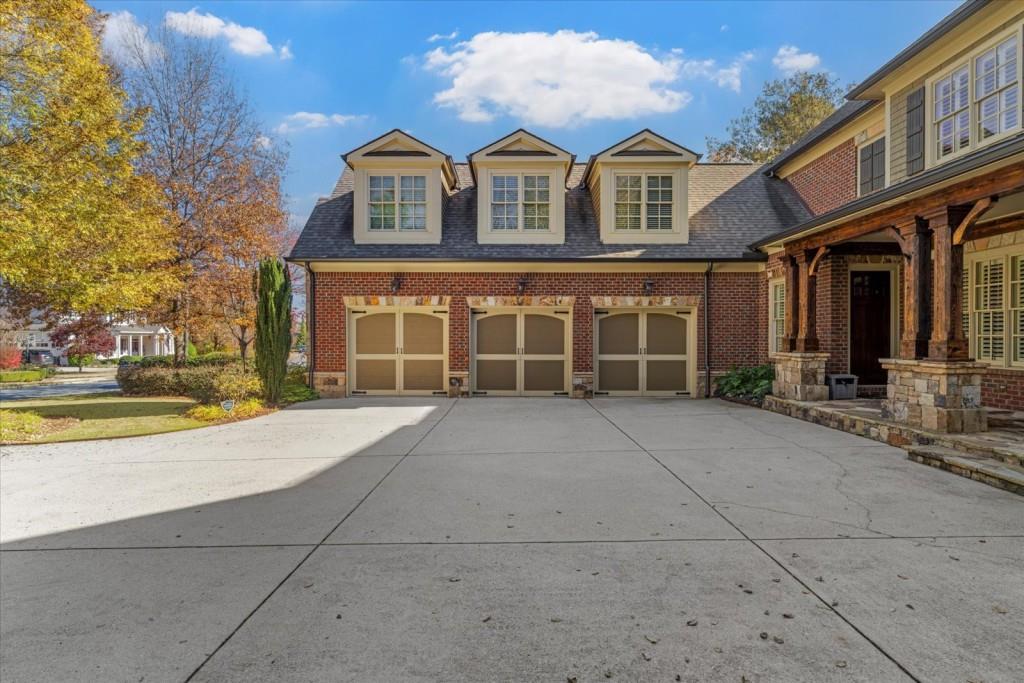 2135 TAYSIDE CROSSING