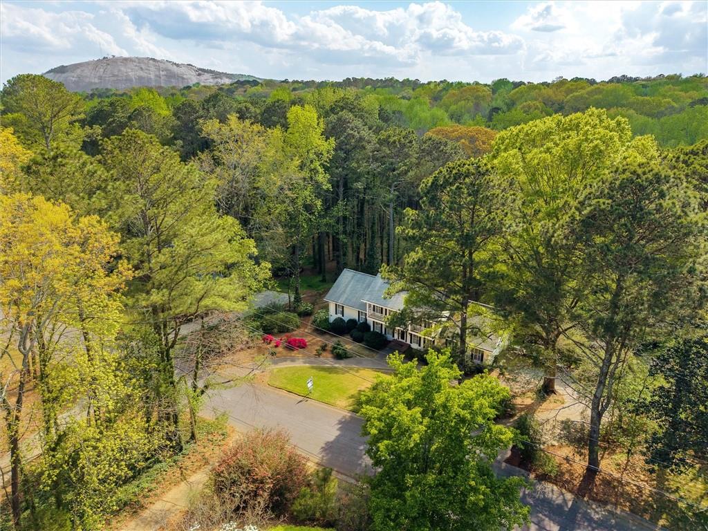 1800 East Gate Drive