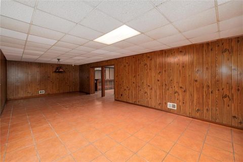 listing image 40