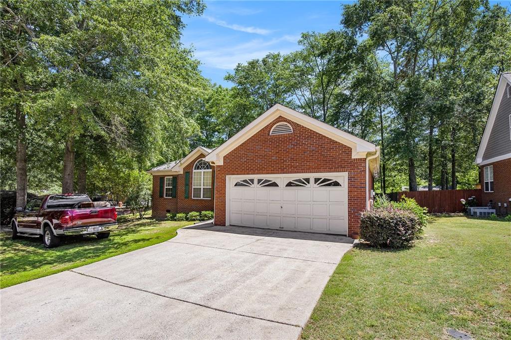 6718 Oakhurst Court