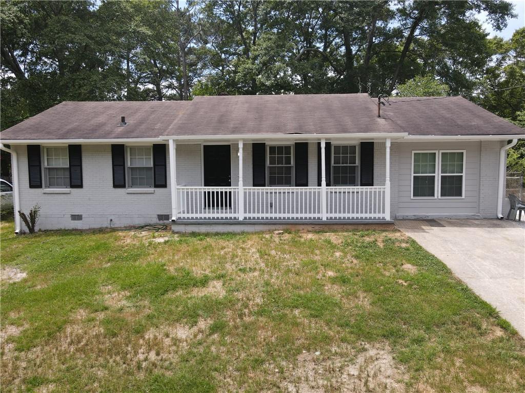 Home sweet home! This newly renovated and freshly painted Brick, 3-Bedroom Home in Riverdale is a Must See! The beautifully remodeled kitchen boasts stainless steel appliances and ample cabinet space. Enjoy 3 spacious bedrooms and 2 updated full bathrooms. Savor the Large, level fenced-in backyard with a quiet, walkable neighborhood.