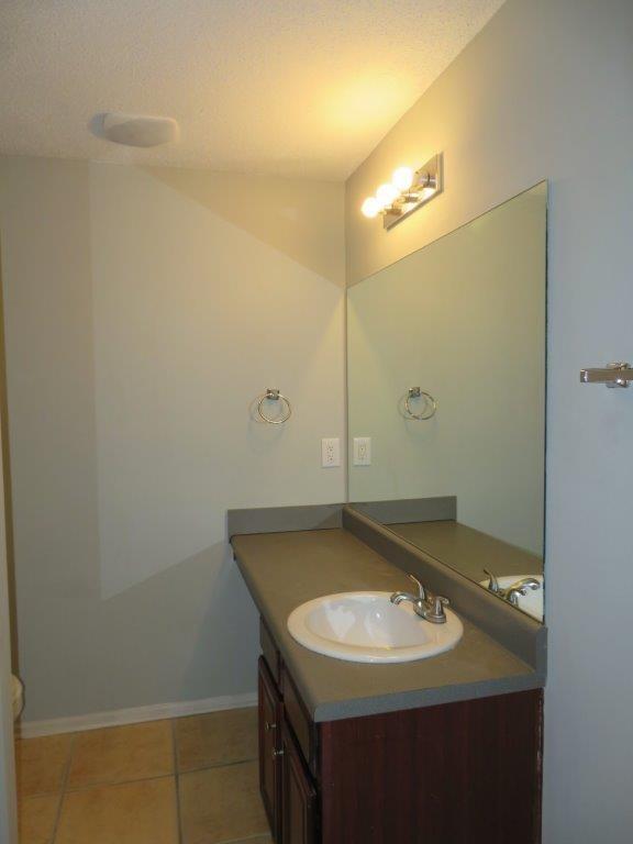 6511 Grey Fox Way, Riverdale, Georgia image 14