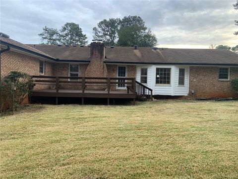 A home in Lilburn