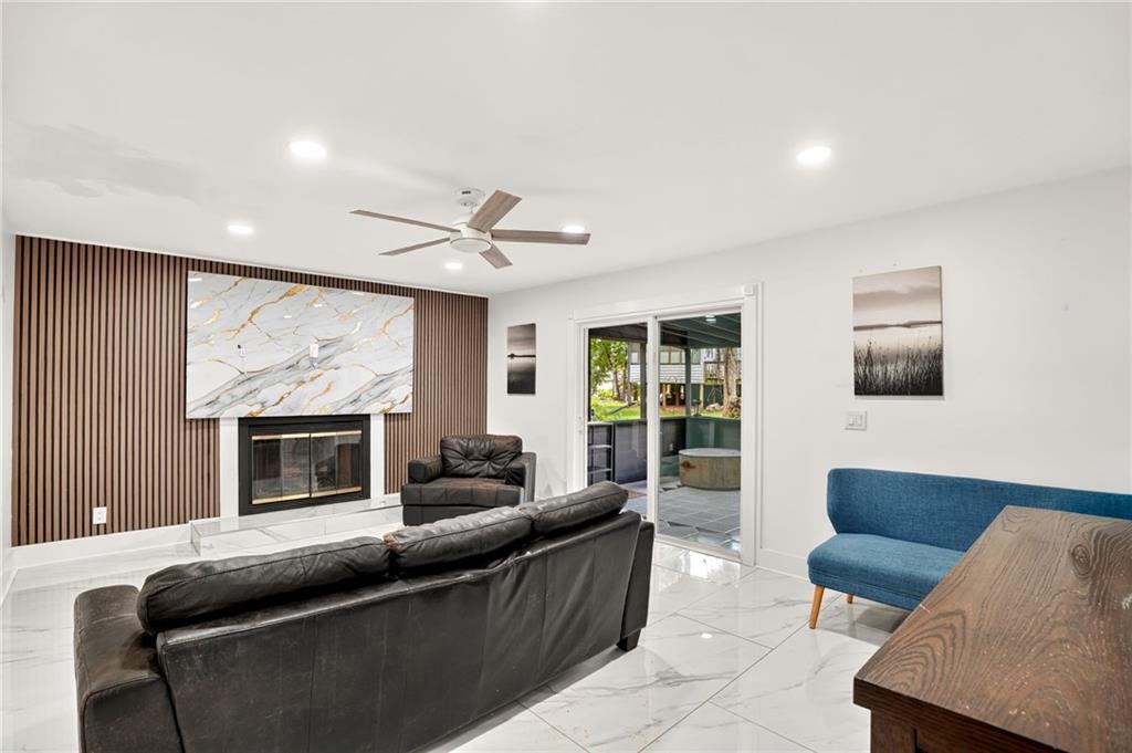 1553 Bell Flower Court
