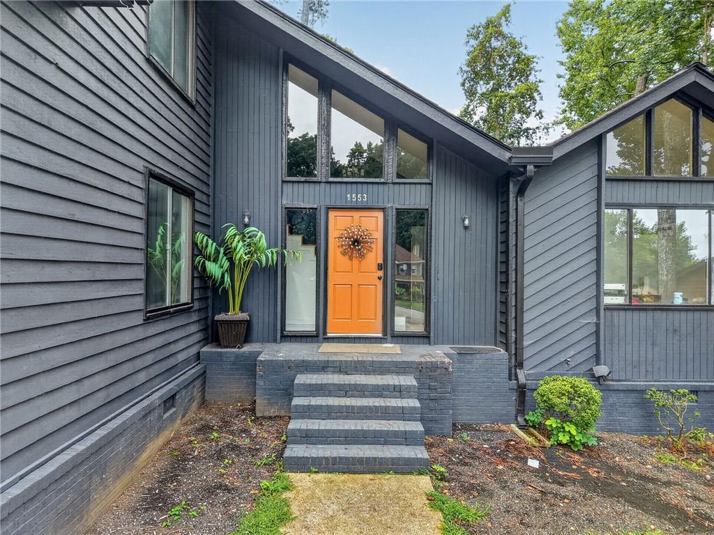 1553 Bell Flower Court