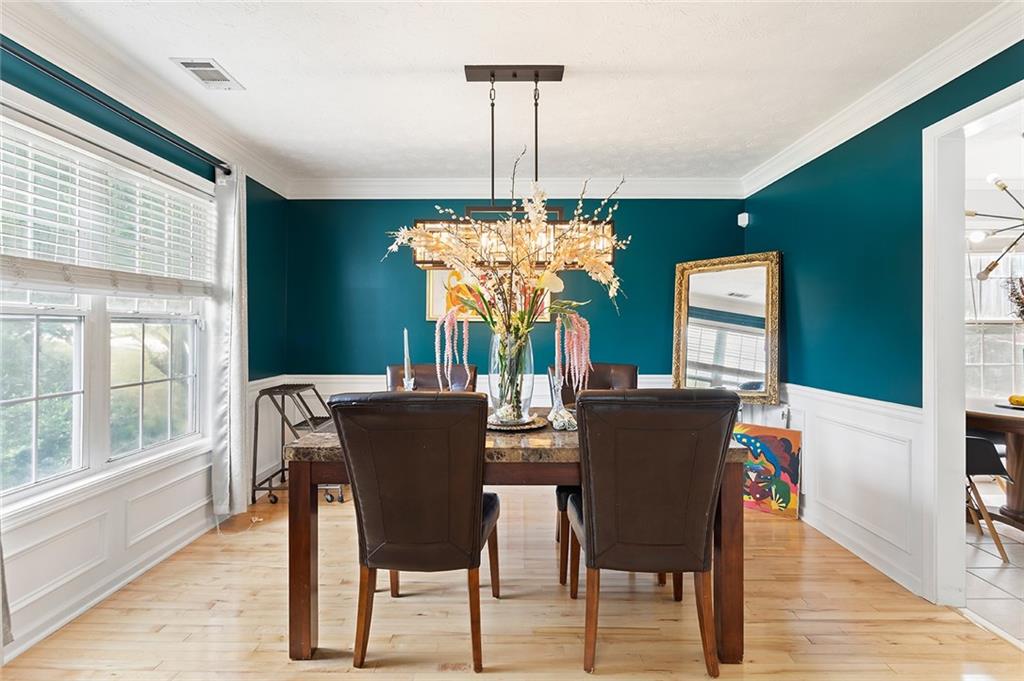 654 WEAVER FALLS Court