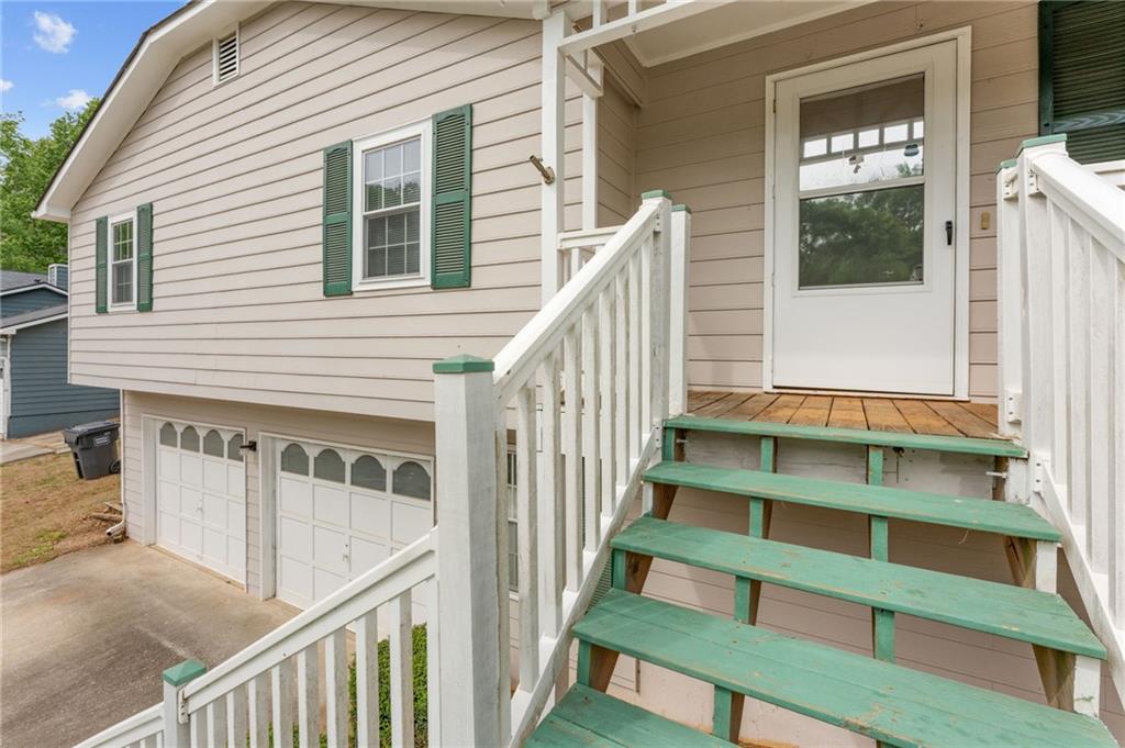 2750 Old Ivy Court