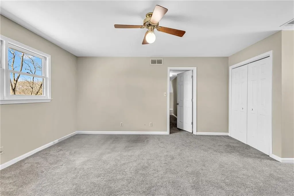 McDonough, Georgia 30253, United States, 4 Bedrooms Bedrooms, ,4 BathroomsBathrooms,Residential,Pending,76516