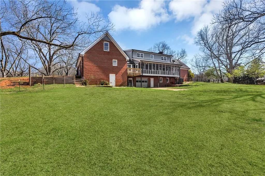 McDonough, Georgia 30253, United States, 4 Bedrooms Bedrooms, ,4 BathroomsBathrooms,Residential,Pending,76516