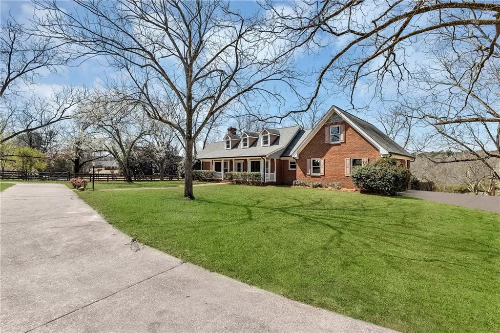 McDonough, Georgia 30253, United States, 4 Bedrooms Bedrooms, ,4 BathroomsBathrooms,Residential,Pending,76516