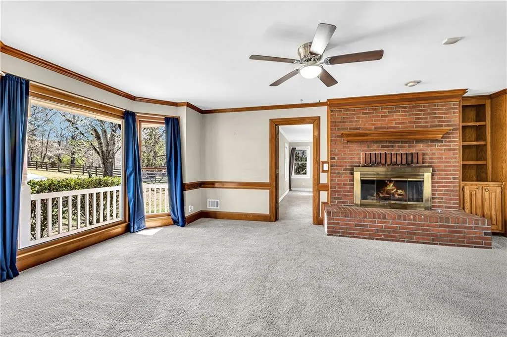 McDonough, Georgia 30253, United States, 4 Bedrooms Bedrooms, ,4 BathroomsBathrooms,Residential,Pending,76516