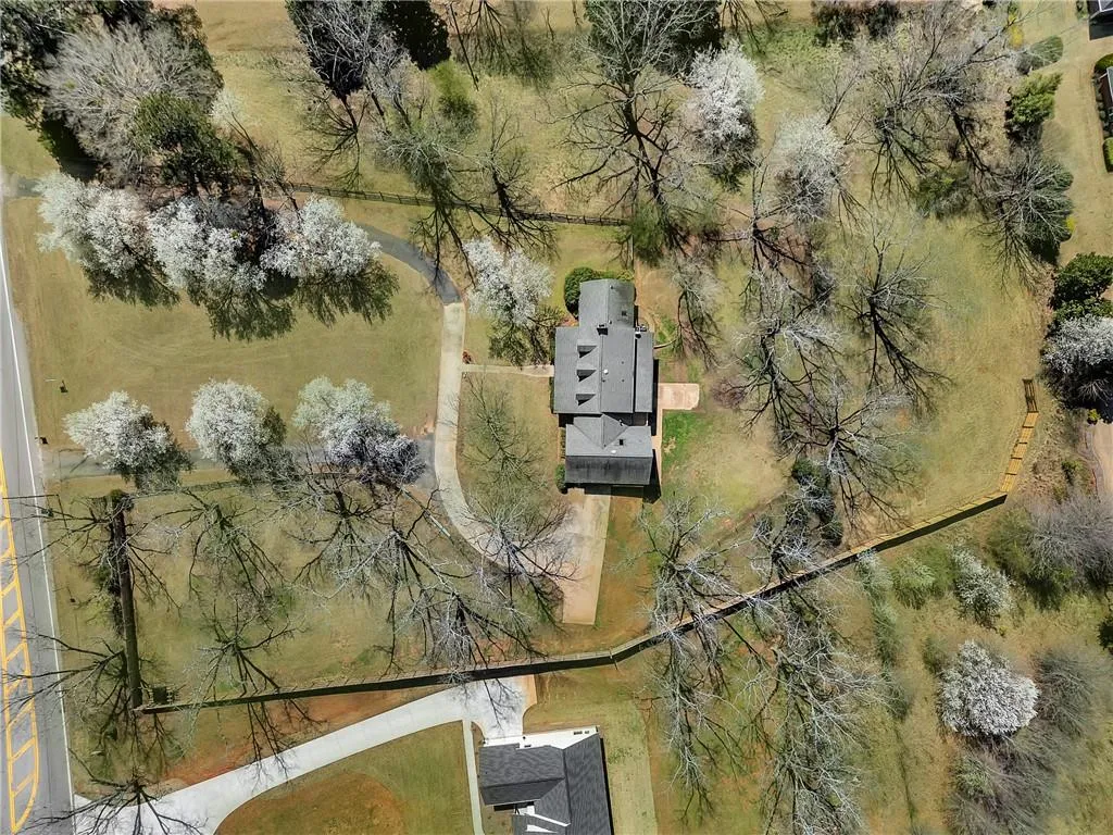 McDonough, Georgia 30253, United States, 4 Bedrooms Bedrooms, ,4 BathroomsBathrooms,Residential,Pending,76516