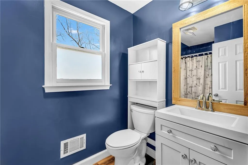 McDonough, Georgia 30253, United States, 4 Bedrooms Bedrooms, ,4 BathroomsBathrooms,Residential,Pending,76516