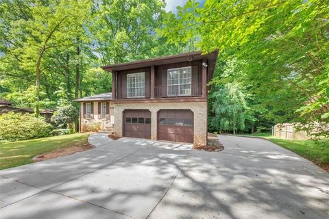 563 Navarre Drive Stone Mountain GA 30087