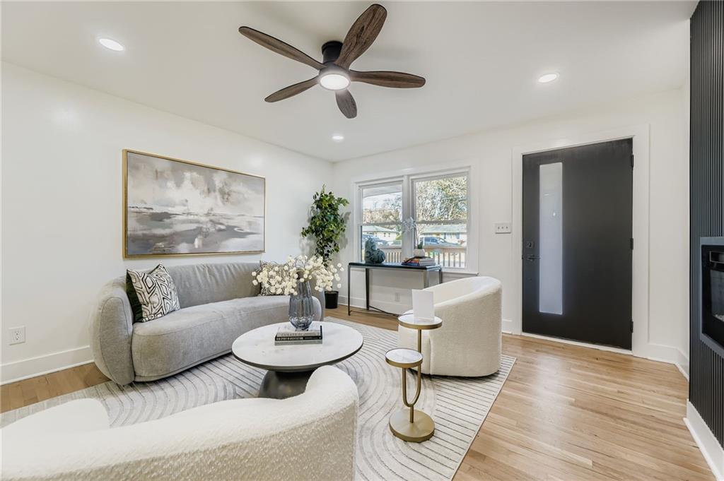 3059 Will Rogers Place SE