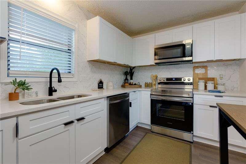 Ashley Woods - Residential