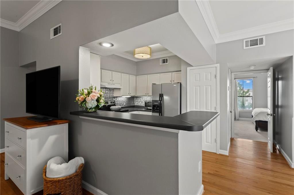 3777 Peachtree Road NE 1337