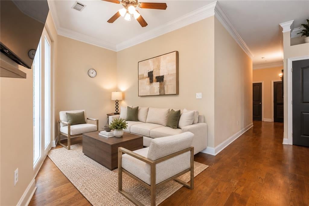 140 Alden Avenue NW 305