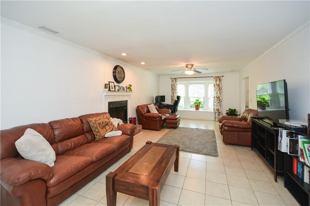 LAKEMONT - Residential