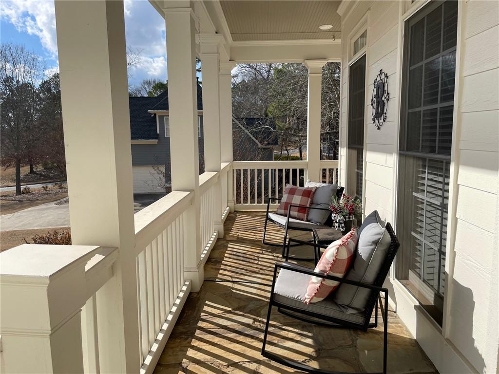 33 Heartwood Drive SW