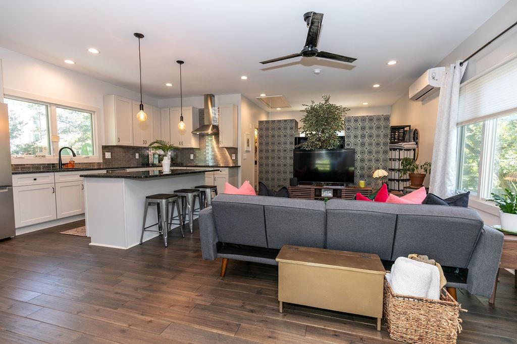 1084 Sanders Avenue SE B