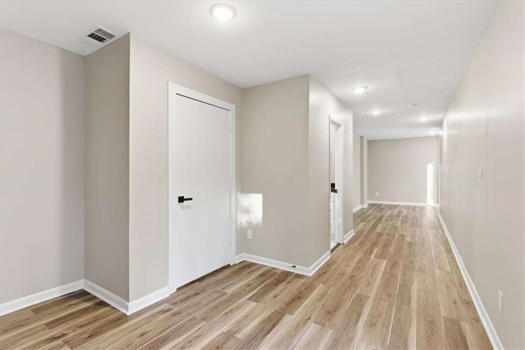 Davis Woods - Residential