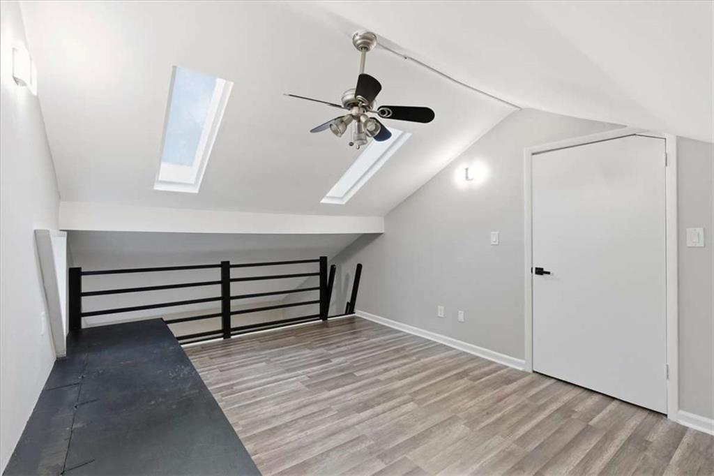 Davis Woods - Residential