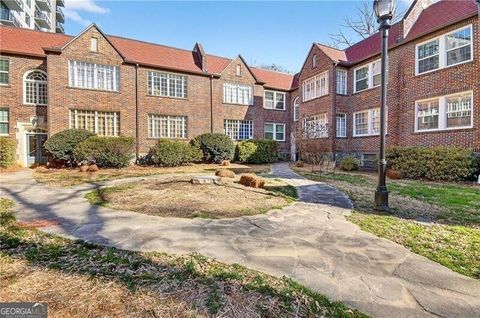 Condo For Sale - 1765 NE 3b  Peachtree Street St<br/> Atlanta, GA 30309