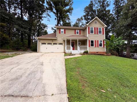 Homes For Sale - 215 Arbour Run<br/> Suwanee, GA 30024