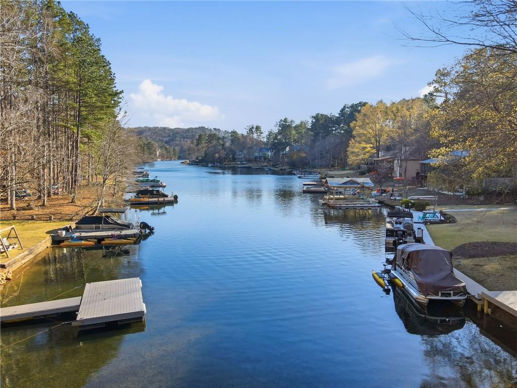 118 Broadwater Court