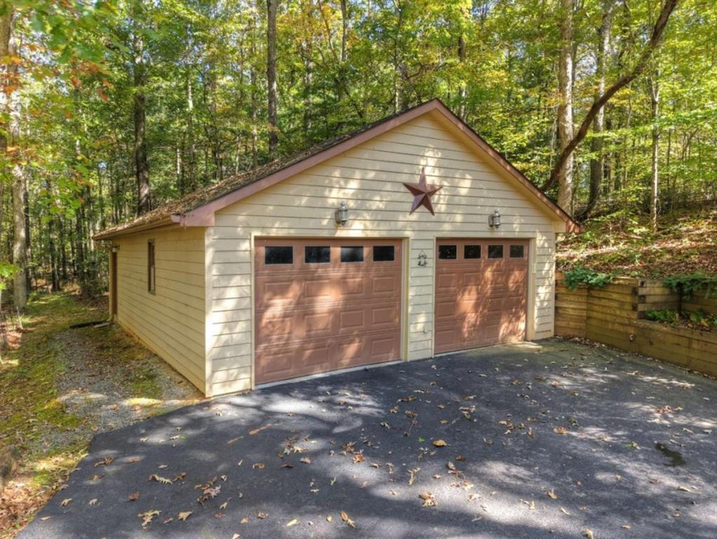 446 Riverwood Road