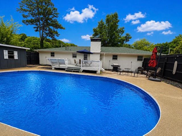 4 Crestwood Road
