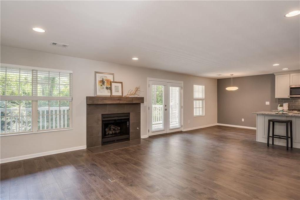 Henderson Place - Residential